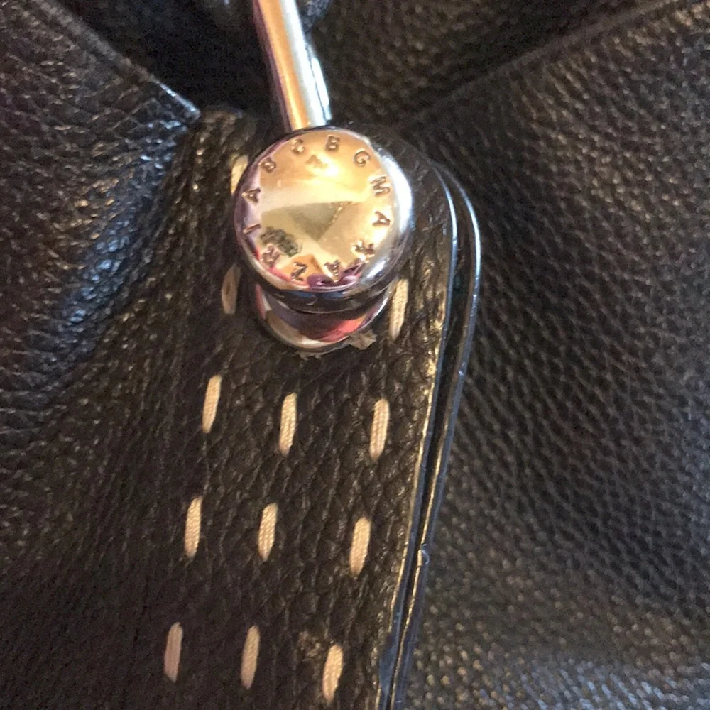 BCBGMAXAZRIA Black Leather Signature Hobo Bag purse silver ring ivory stitched